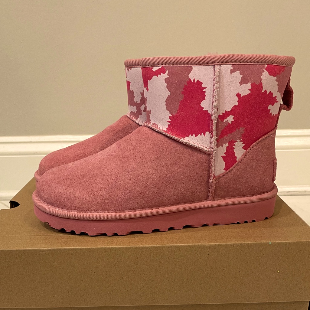 Ugg Classic Mini